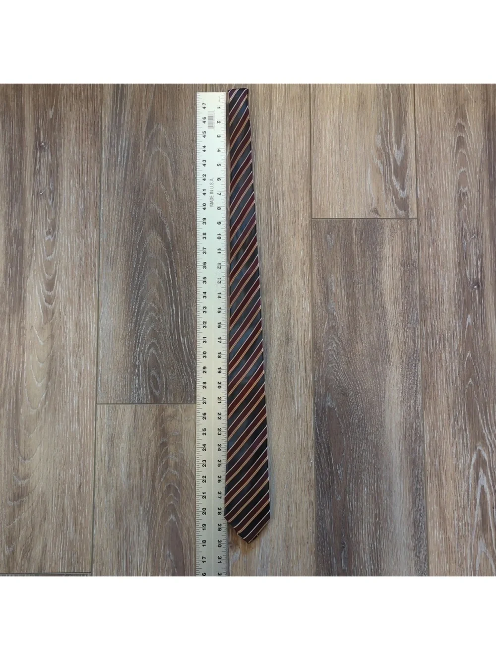 Retro Croft & Barrow Maroon, Black/Gray & Bronze Striped Necktie 60